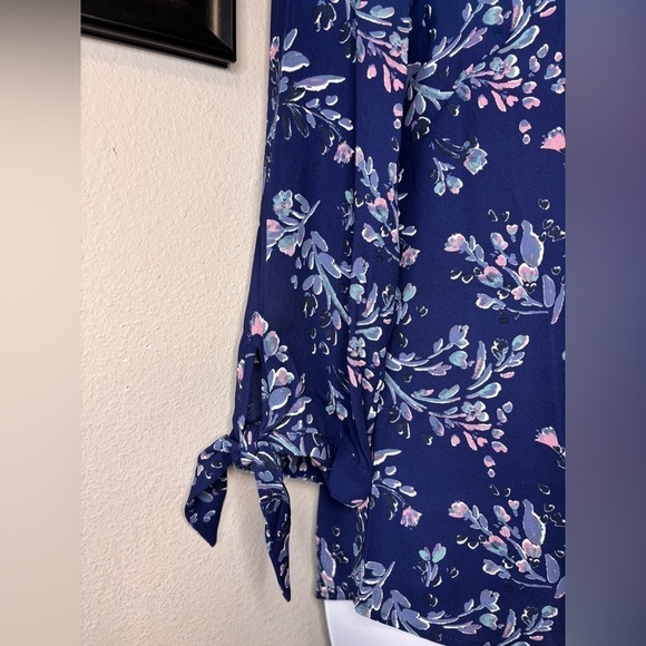 41 Hawthorn Blue Floral Sheer Long Sleeve Tie Wrist Blouse Size S NWT - Picture 4 of 12